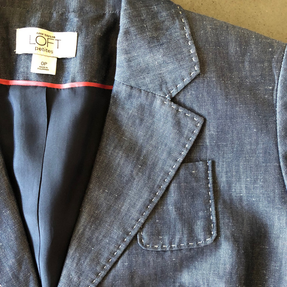 Ann Taylor Blazer, SIze 0 Petite - Picture 1 of 5